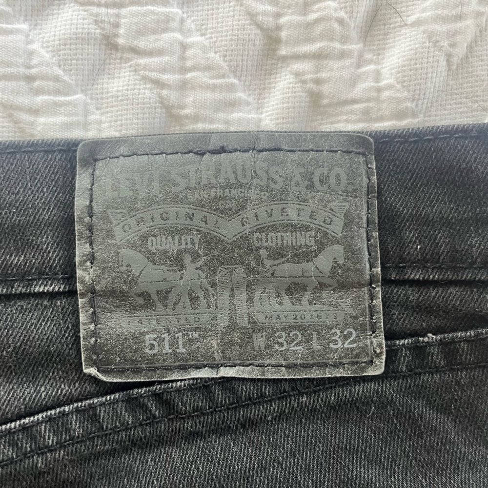 Levi Black Jeans 511 32x32